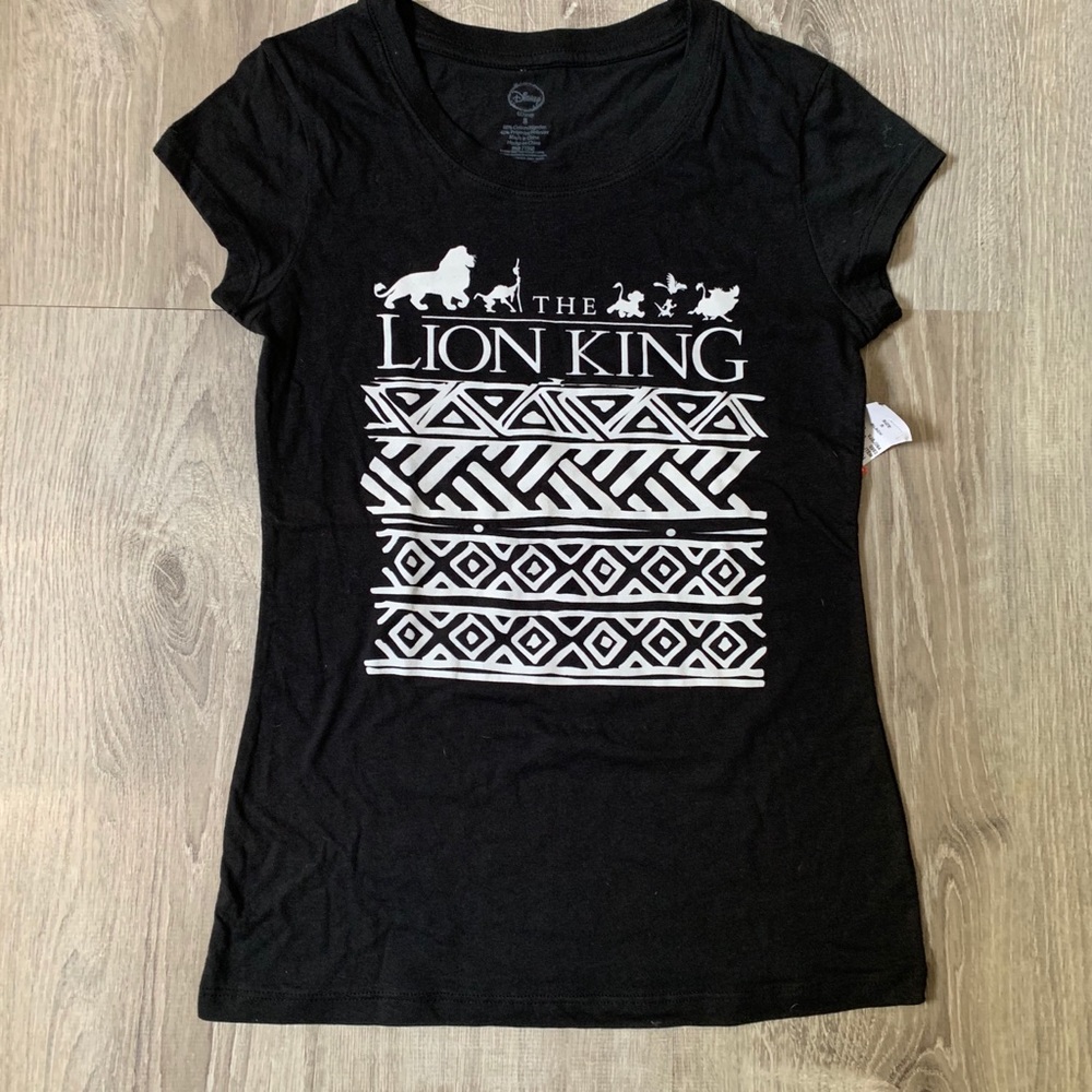 Disney Lion King shirt